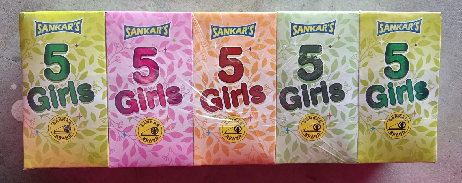 5 Gilrs (5p)
